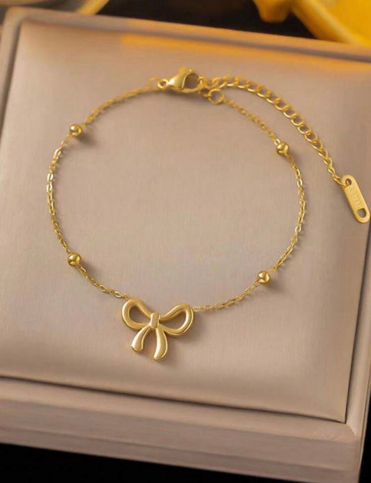 Bow bracelet