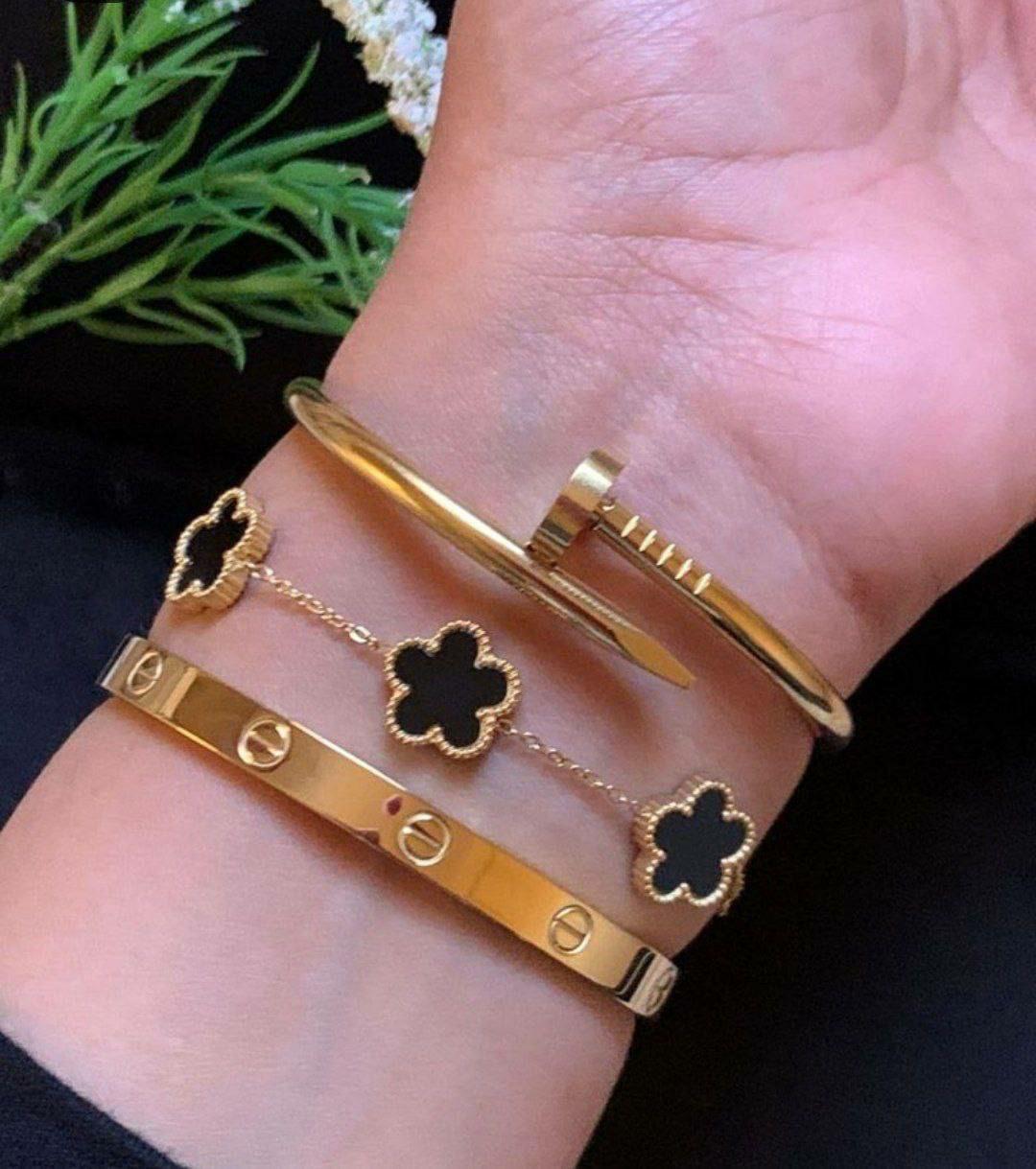 JEWELRY STACK