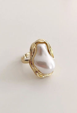 Pearl ring